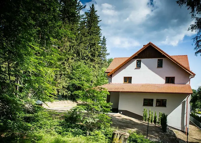 Couette-café Obis 3*